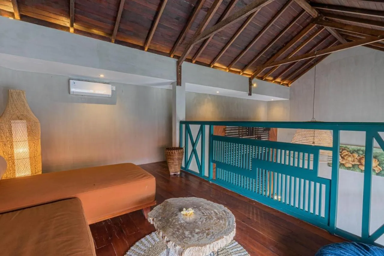 Mezzanine Industrial 1 Bedroom Private Villa In Seminyak